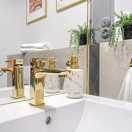 Apartament Pod Zurawiami Na Saskiej *
