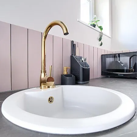 Apartament Pod Zurawiami Na Saskiej شقة وارسو